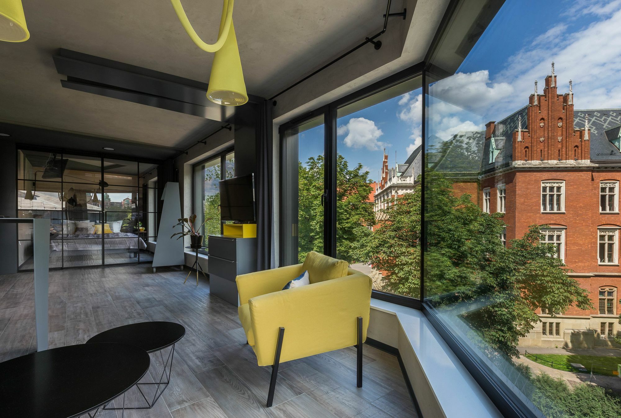 Modern View Of Planty Park Apartment Krakow Exterior photo